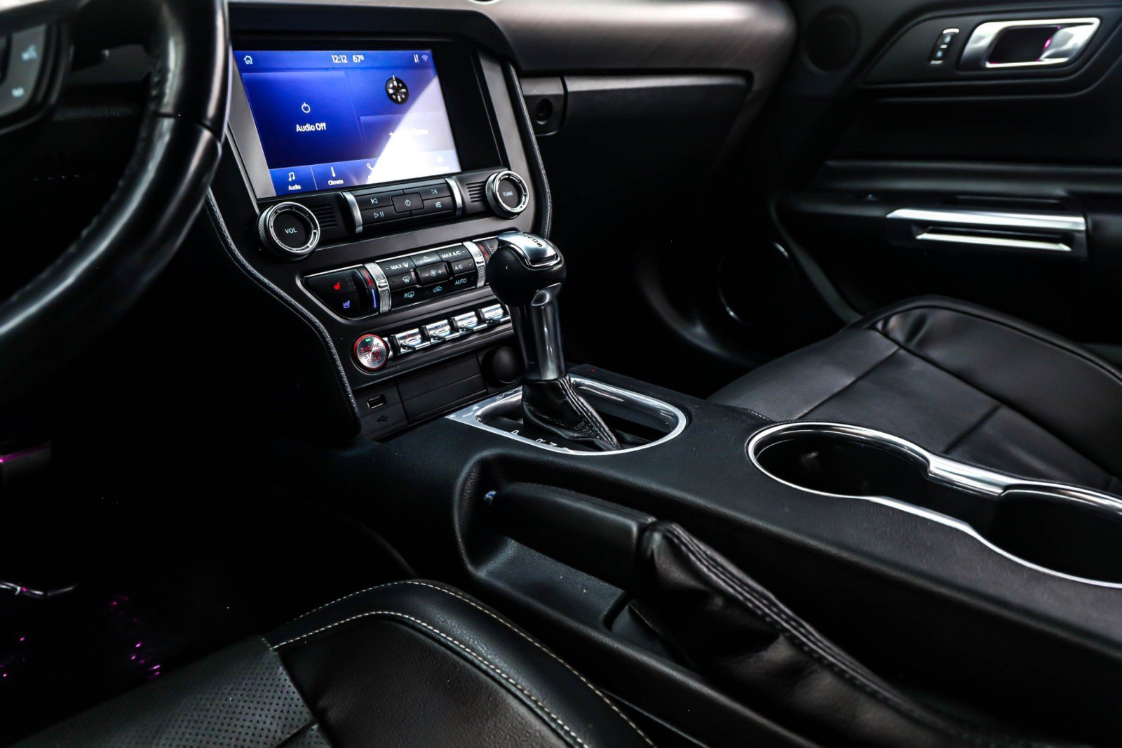 Used 2022 Ford Mustang GT Premium image 5