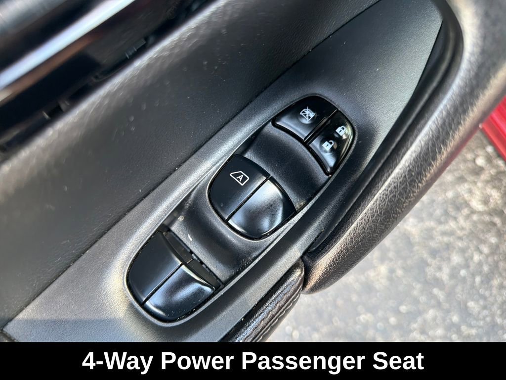 Used 2022 Nissan Rogue Sport SL w/ Premium Package FWD image 14