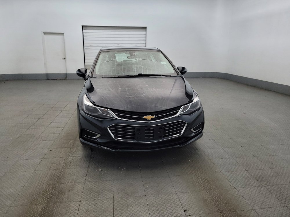 Used 2018 Chevrolet Cruze Premier FWD image 14