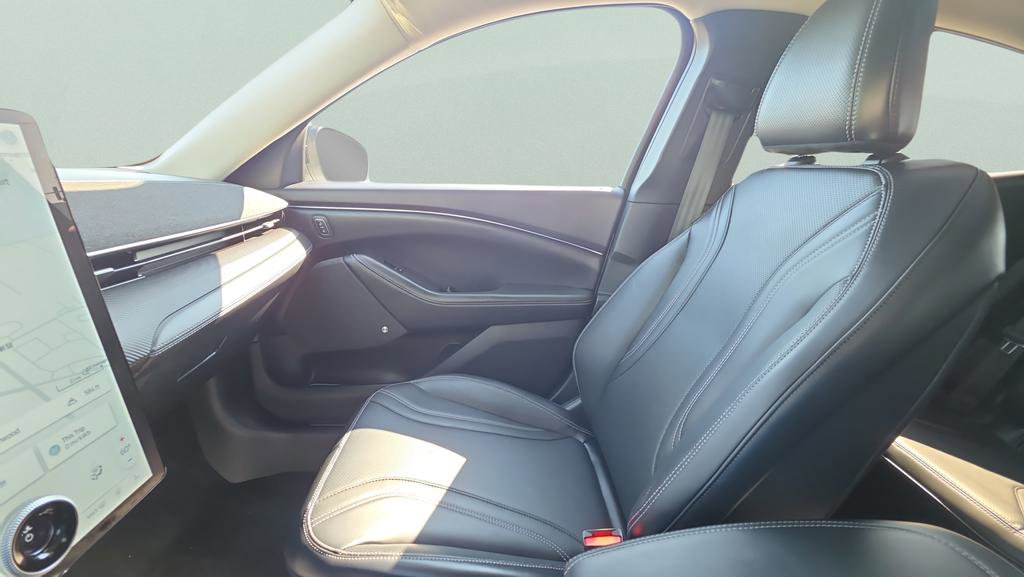 Certified 2022 Ford Mustang Mach-E Premium image 41