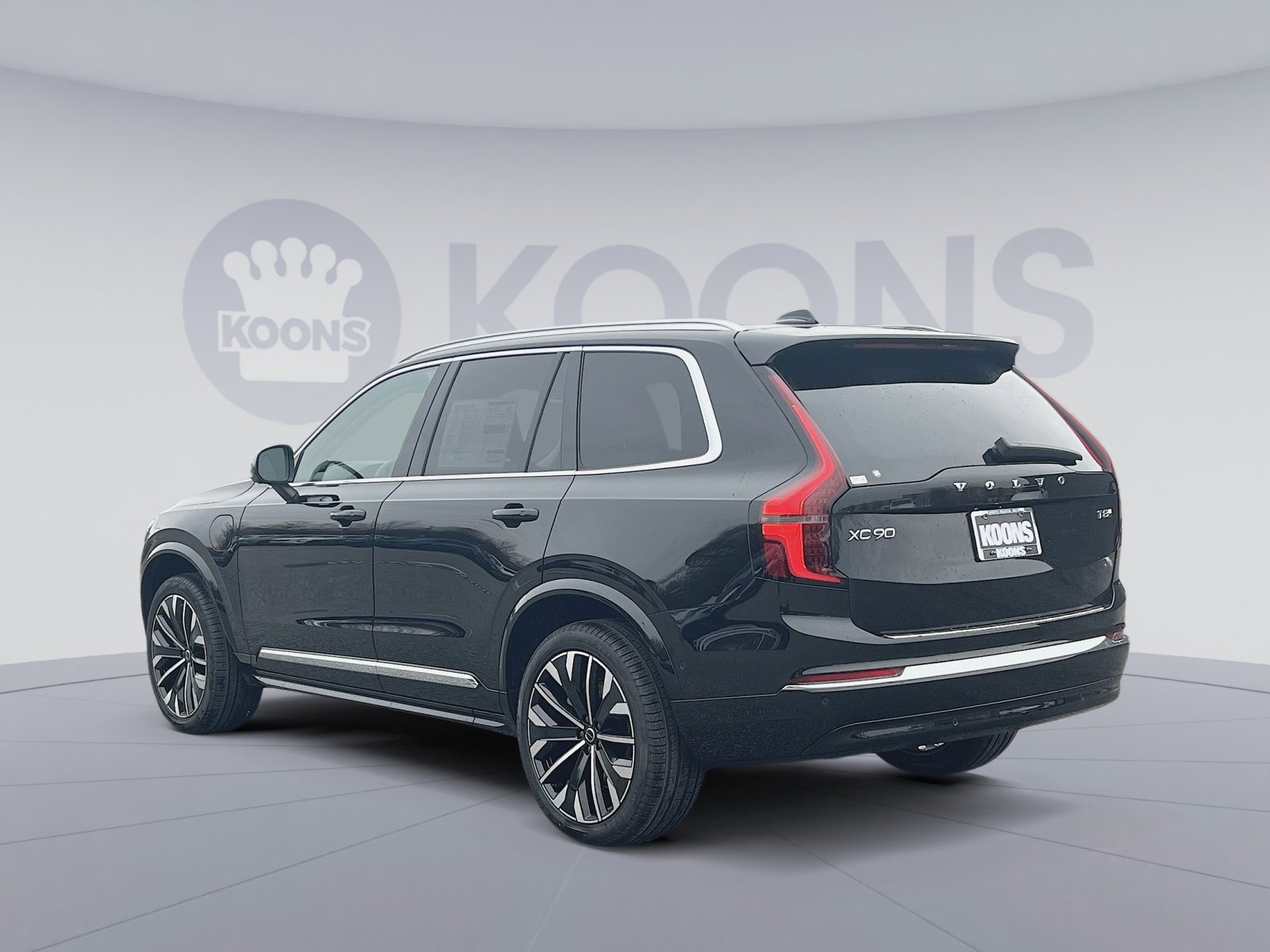 New 2026 Volvo XC90 T8 Ultra w/ Protection Package Premier image 4