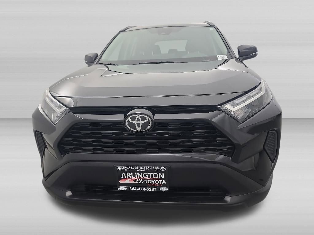 Used 2025 Toyota RAV4 XLE AWD/4WD image 10
