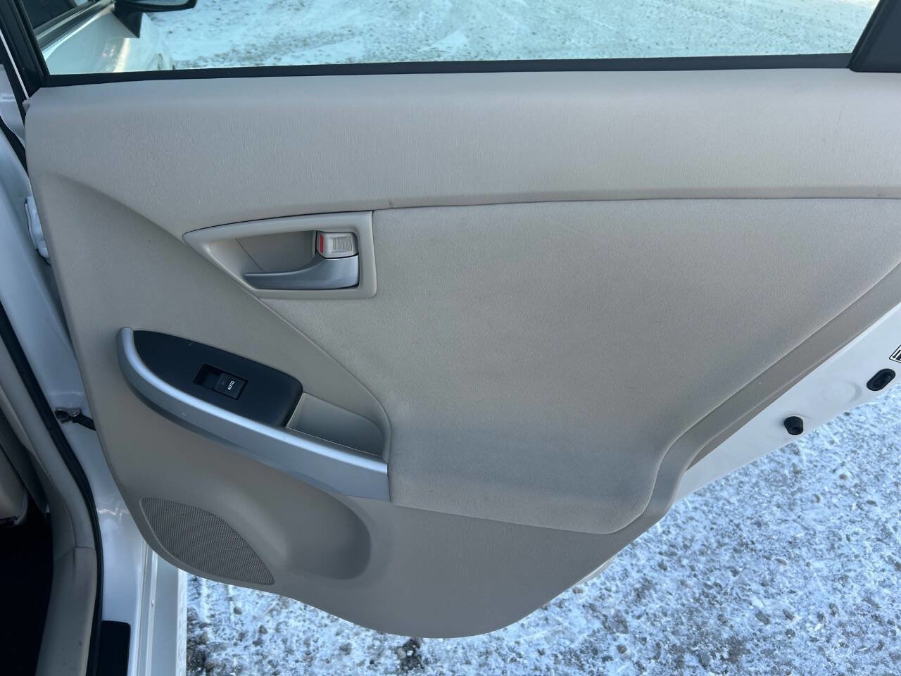 Used 2013 Toyota Prius Two image 19