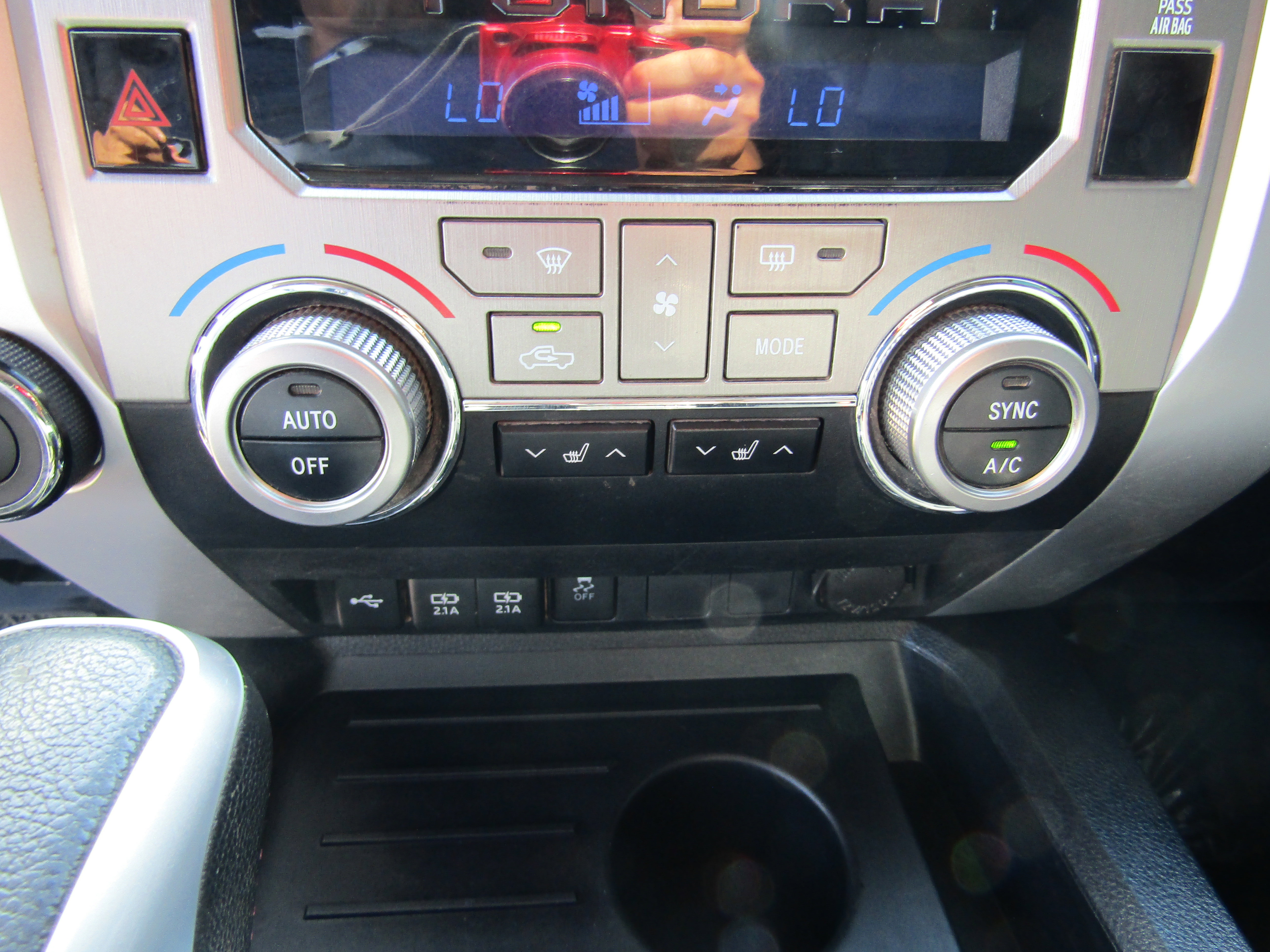 Used 2020 Toyota Tundra Limited image 18