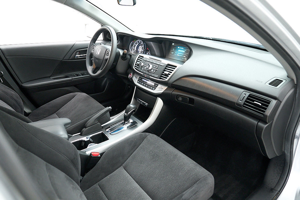 Used 2013 Honda Accord EX image 33
