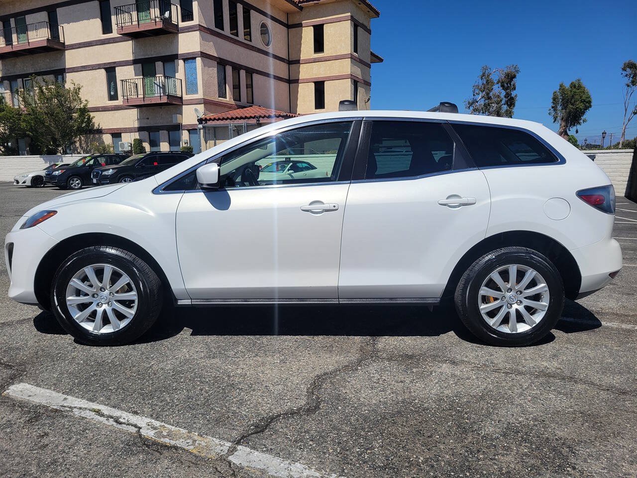 Used 2011 MAZDA CX-7 i Sport FWD image 2