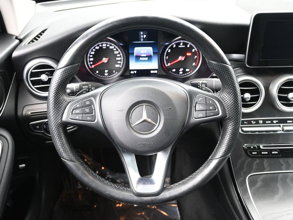 Used 2017 Mercedes-Benz GLC 300 4MATIC image 21