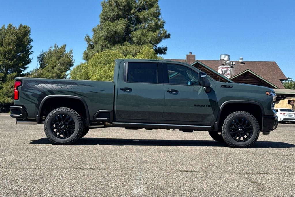 New 2026 Chevrolet Silverado 2500 LTZ w/ LTZ Plus Package AWD/4WD image 3