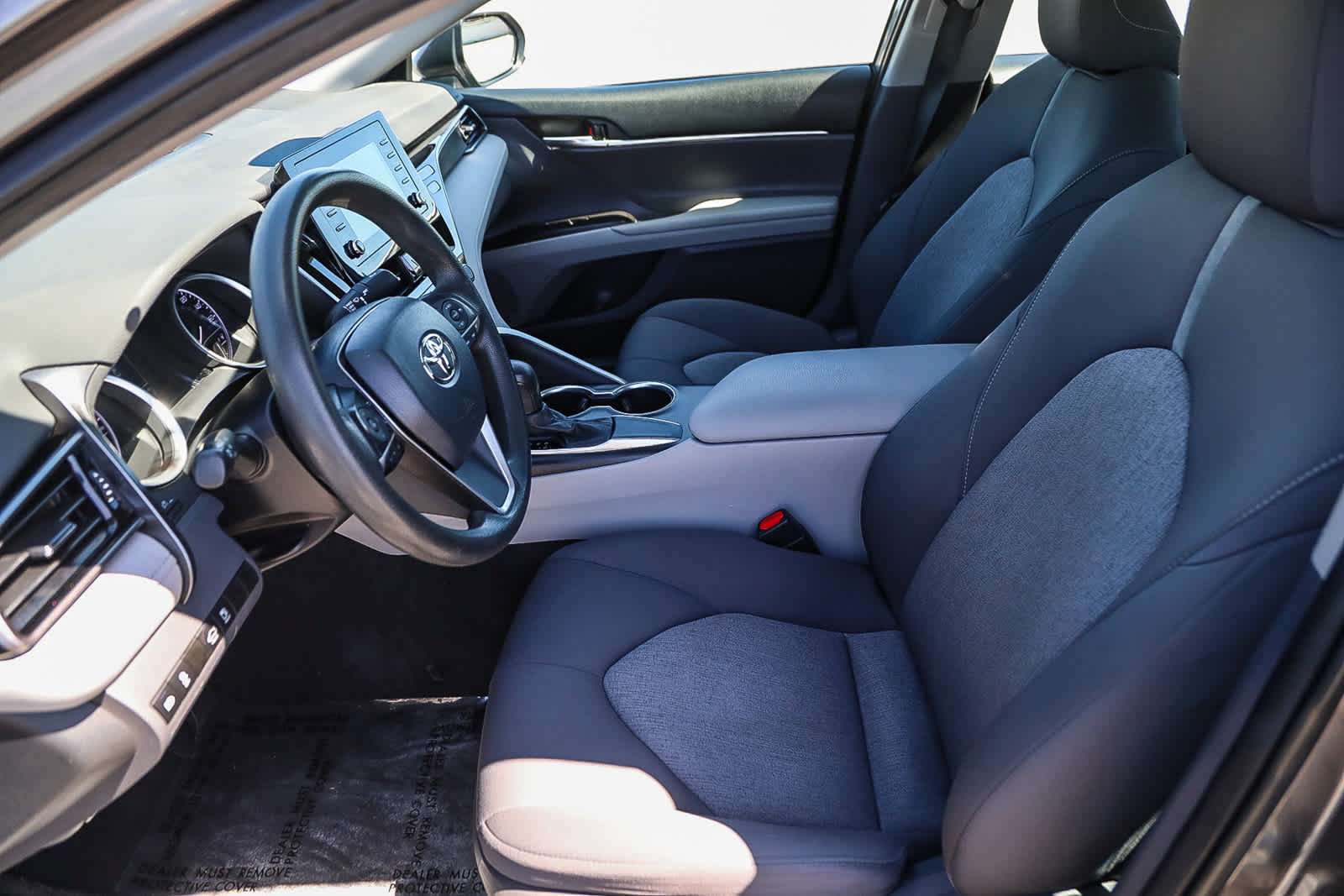 Certified 2021 Toyota Camry LE w/ Carpet Mat Package (TMS) FWD image 18