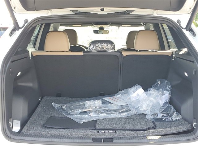 New 2026 Volkswagen Atlas Cross Sport SE image 8