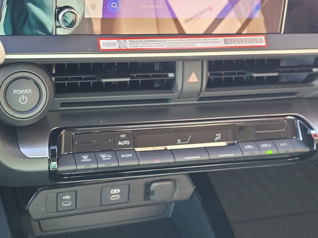 New 2026 Toyota Prius LE image 17