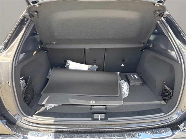 New 2025 Mercedes-Benz GLA 250 image 37