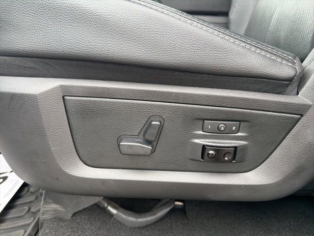 Used 2018 RAM 2500 Laramie w/ Protection Group image 25