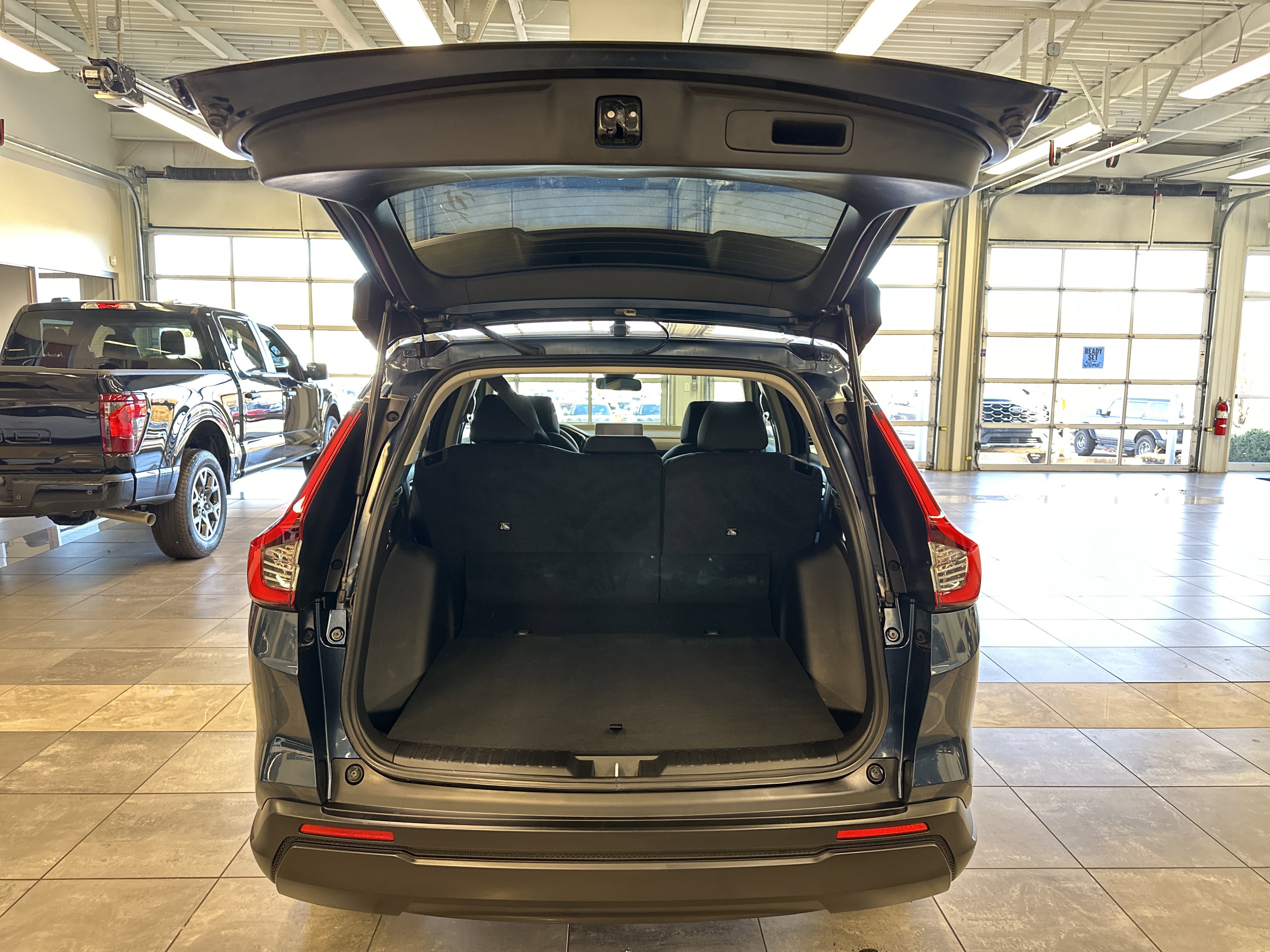 Used 2024 Honda CR-V EX image 27