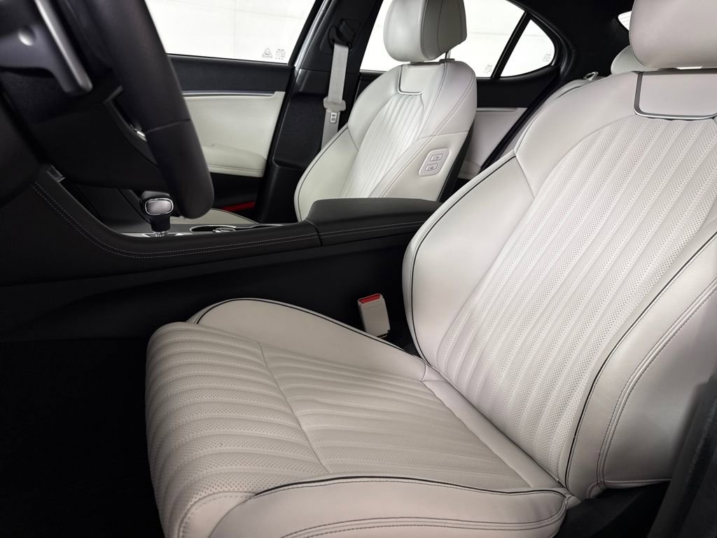 New 2025 Genesis G70 2.5T w/ Sport Prestige Package image 13