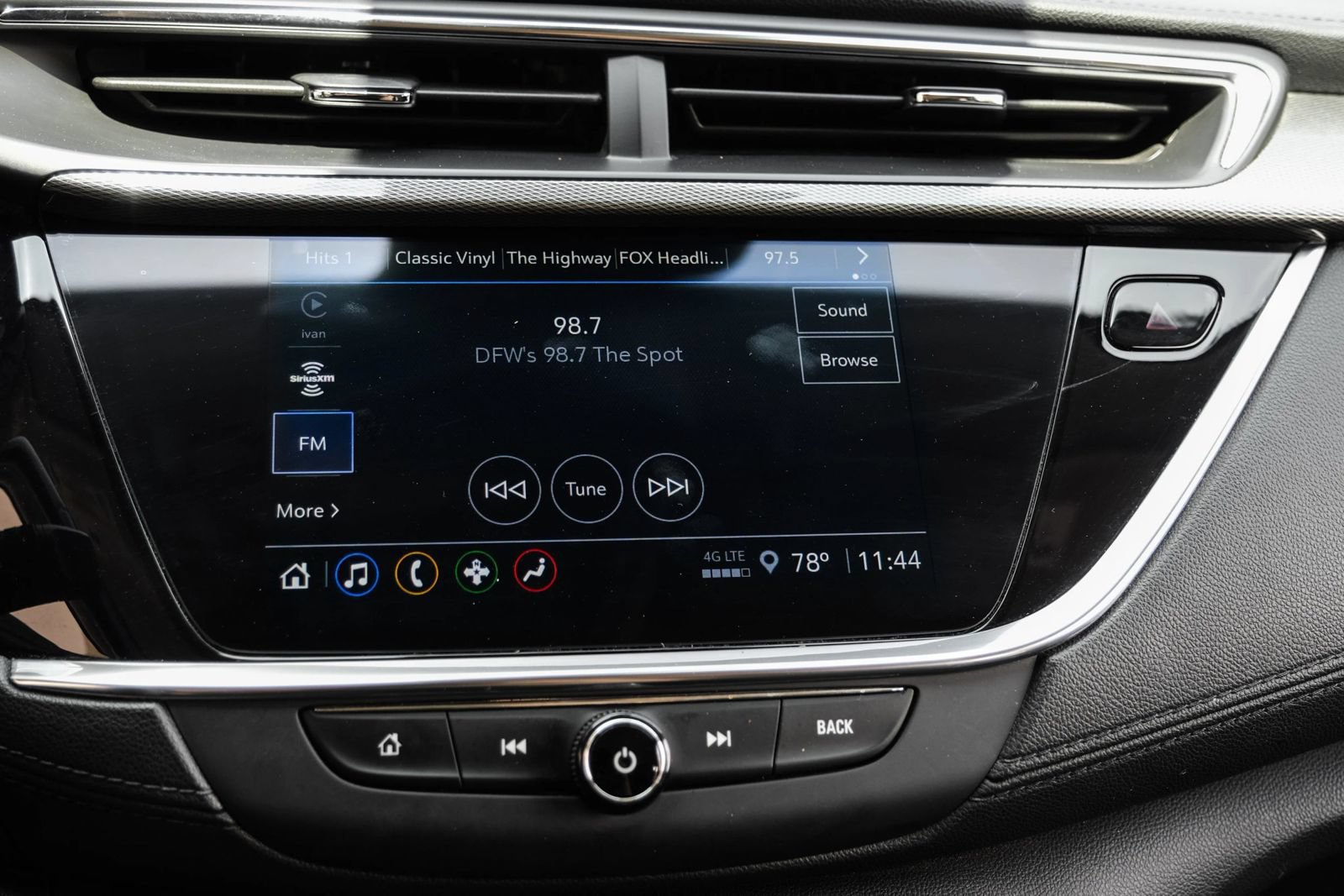 Used 2023 Buick Encore GX Select w/ Sport Touring Package FWD image 25