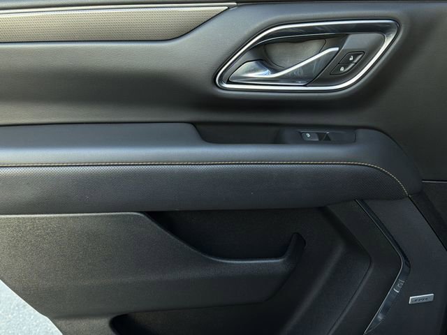 Used 2023 GMC Yukon AT4 w/ AT4 Premium Plus Package image 24