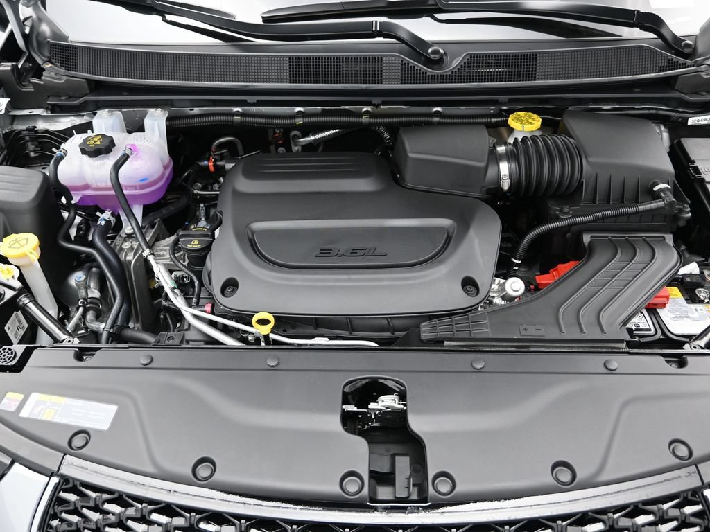 New 2026 Chrysler Pacifica Select FWD image 24
