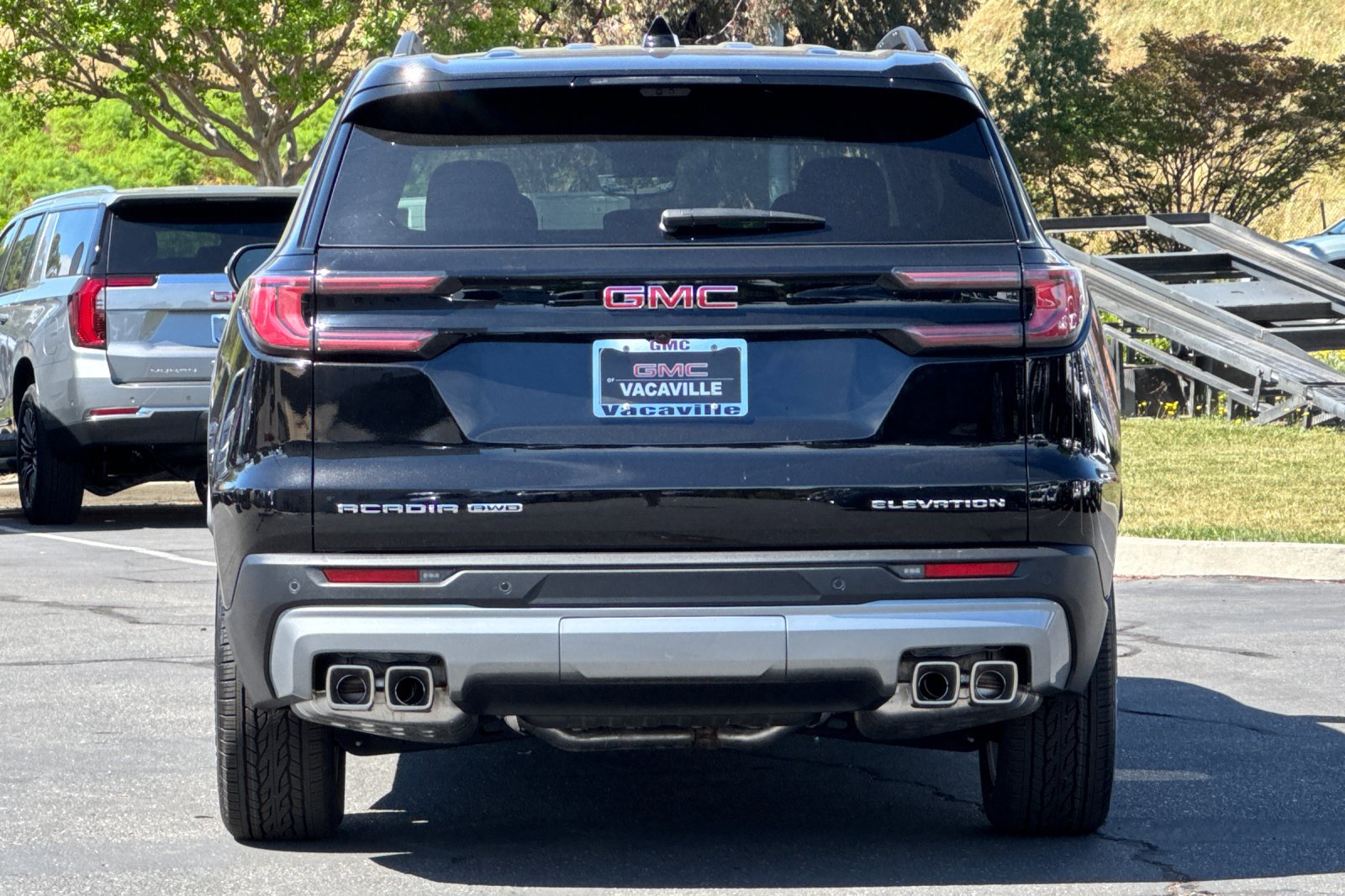 New 2026 GMC Acadia Elevation w/ Elevation Premium Package AWD/4WD image 6