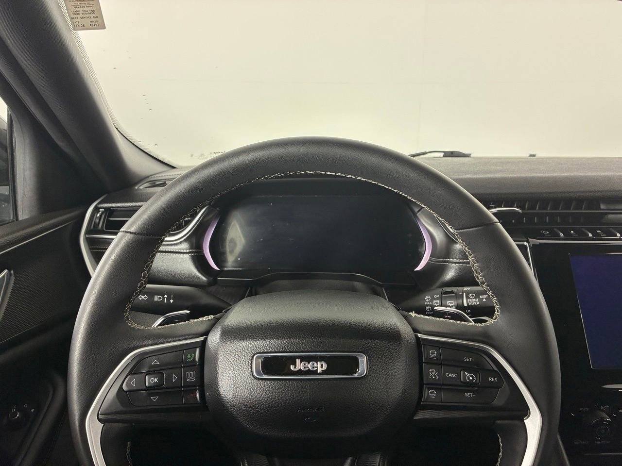 Used 2024 Jeep Grand Cherokee L Altitude image 22