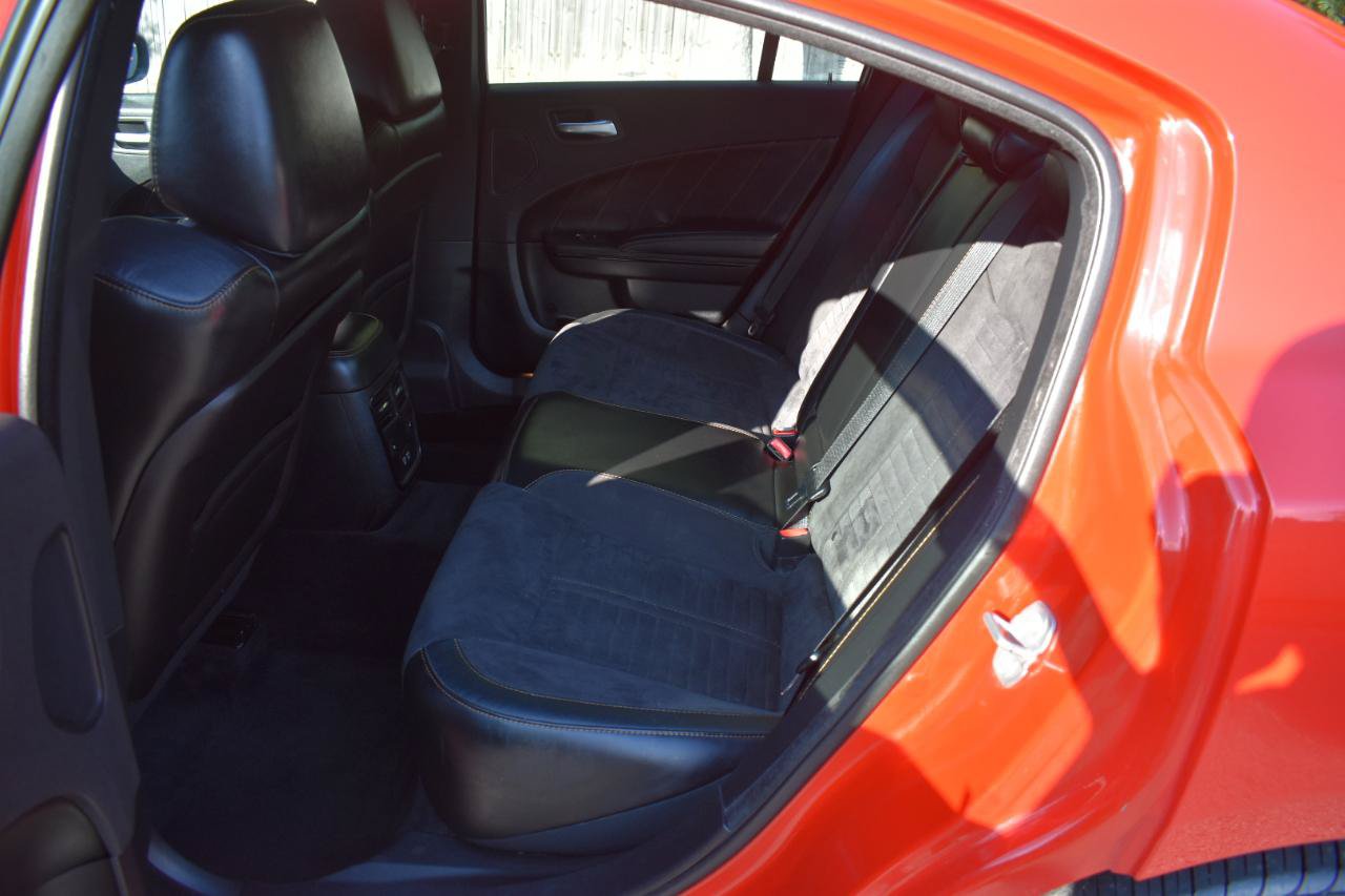 Used 2017 Dodge Charger R/T RWD image 18