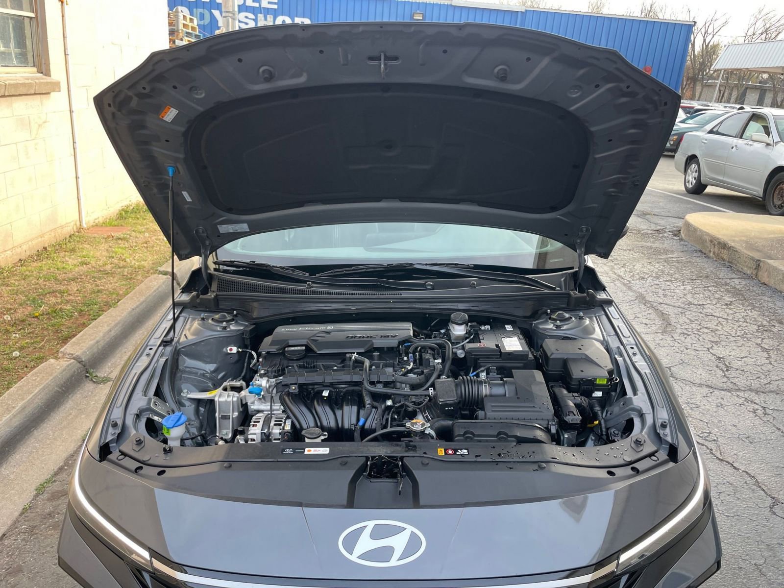 Used 2025 Hyundai Elantra SEL image 33