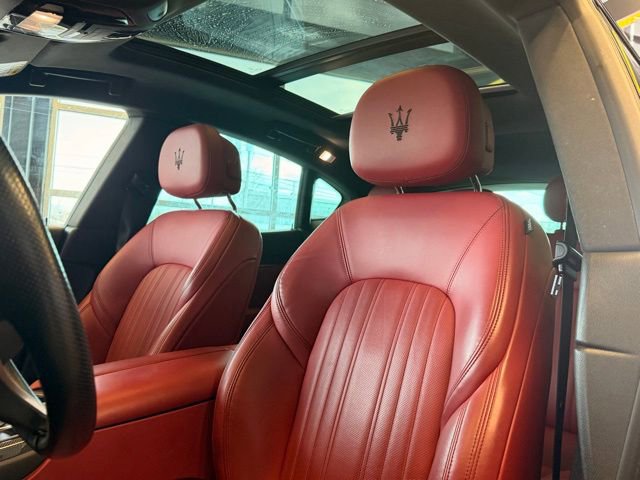 Used 2022 Maserati Levante GT image 16