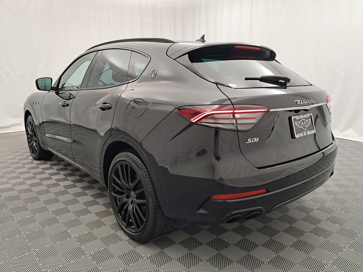 Used 2021 Maserati Levante S AWD/4WD image 4