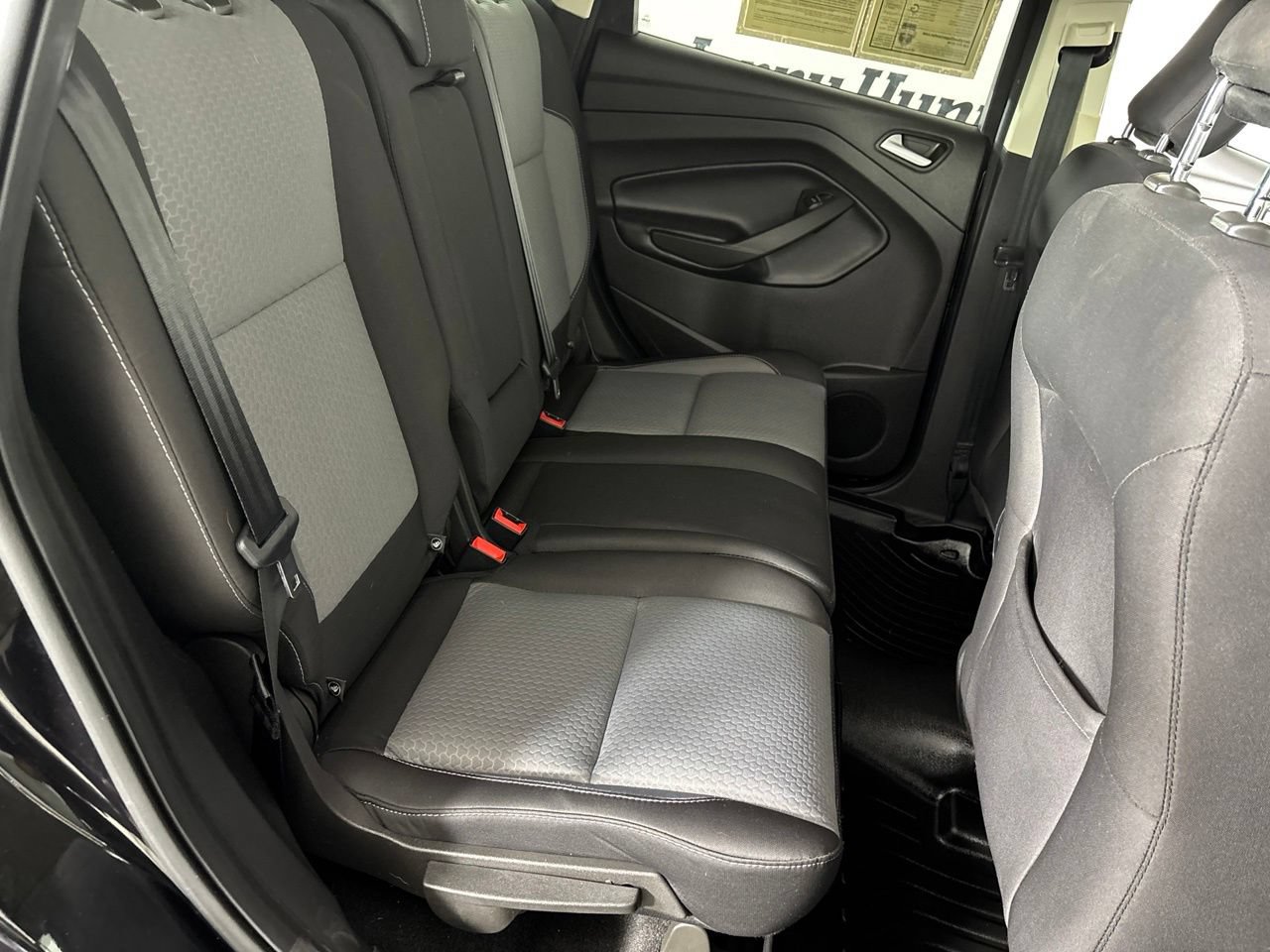 Used 2019 Ford Escape SE AWD/4WD image 27
