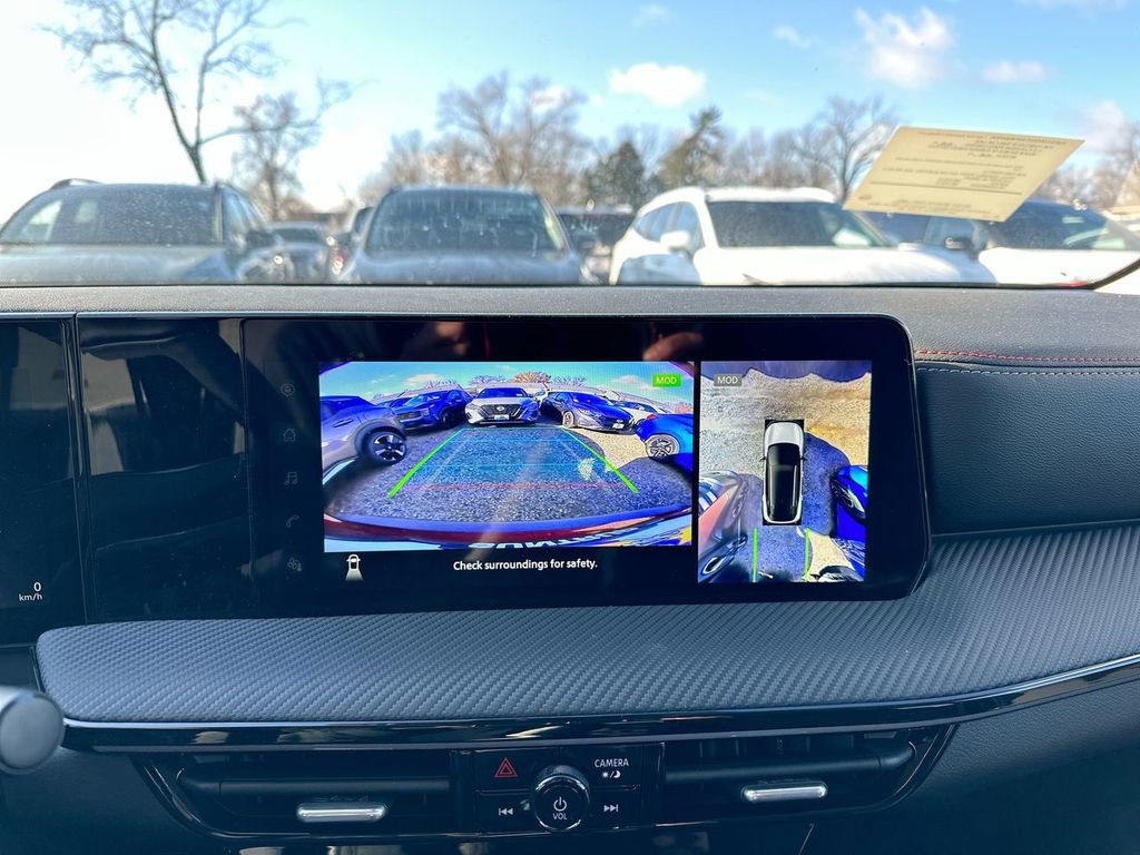 New 2025 Nissan Kicks SR image 29