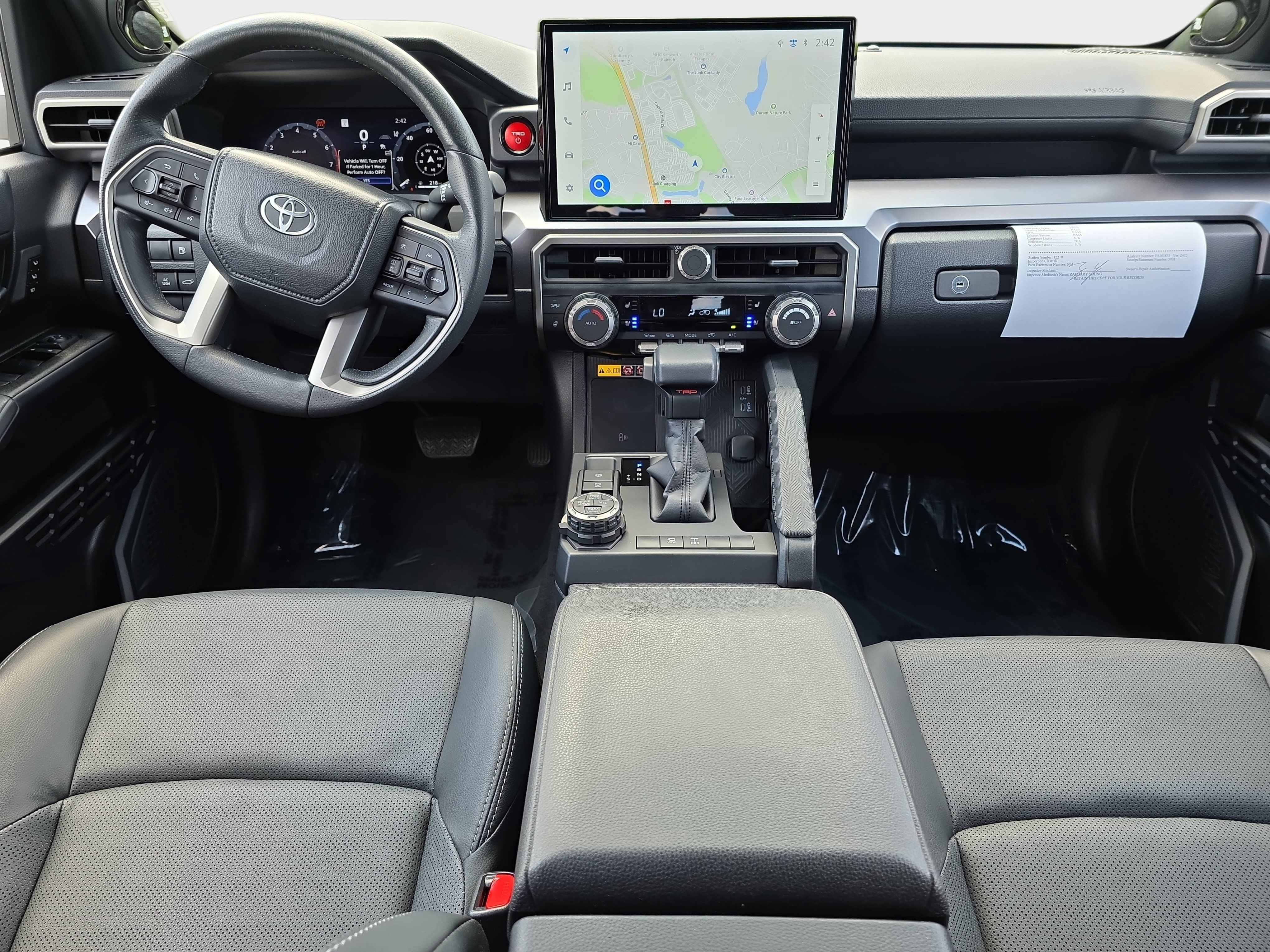 Used 2025 Toyota 4Runner TRD Off-Road Premium AWD/4WD image 9