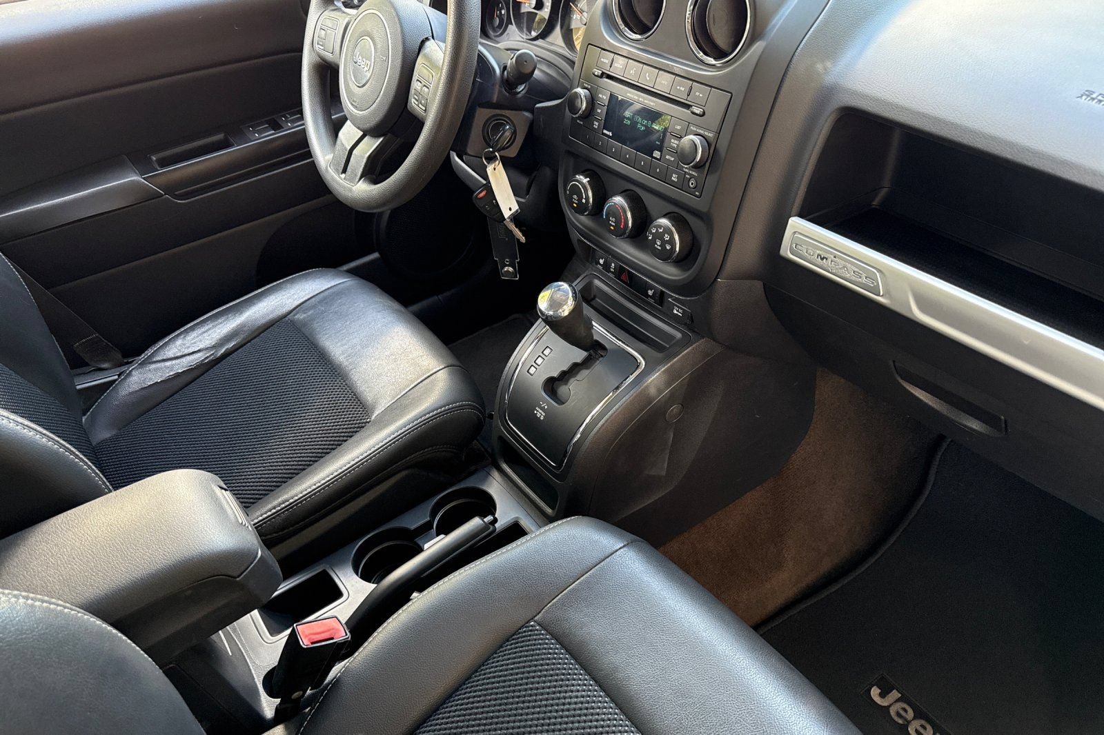 Used 2015 Jeep Compass Sport w/ Power Value Group FWD image 13