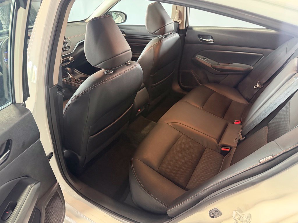 Used 2019 Nissan Altima 2.5 SR w/ SR Premium Package AWD/4WD image 15