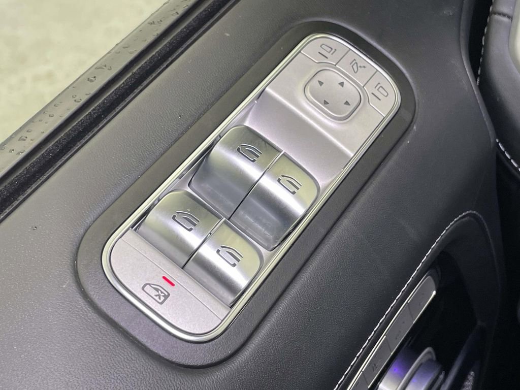 Used 2025 Mercedes-Benz G 63 AMG 4MATIC image 37