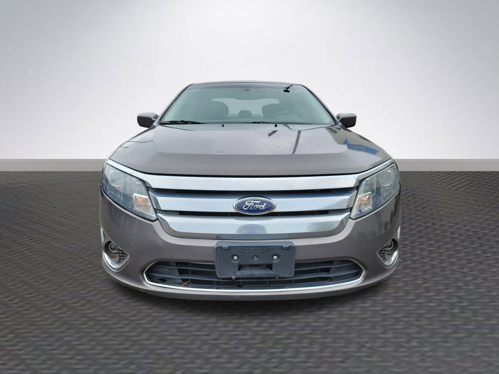 Used 2012 Ford Fusion SEL image 2