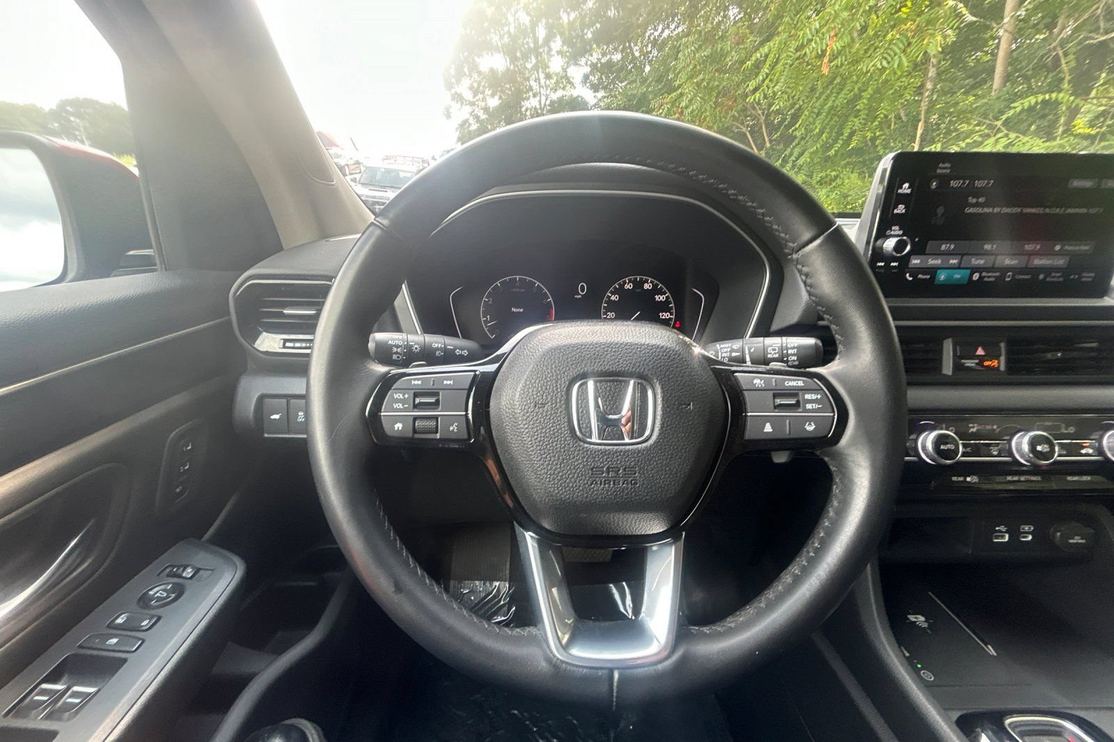 Used 2023 Honda Pilot EX-L image 24