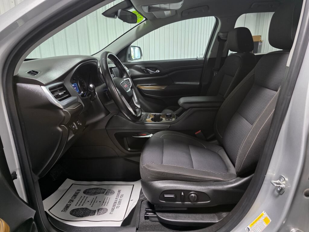 Used 2020 GMC Acadia SLE w/ Driver Convenience Package AWD/4WD image 9