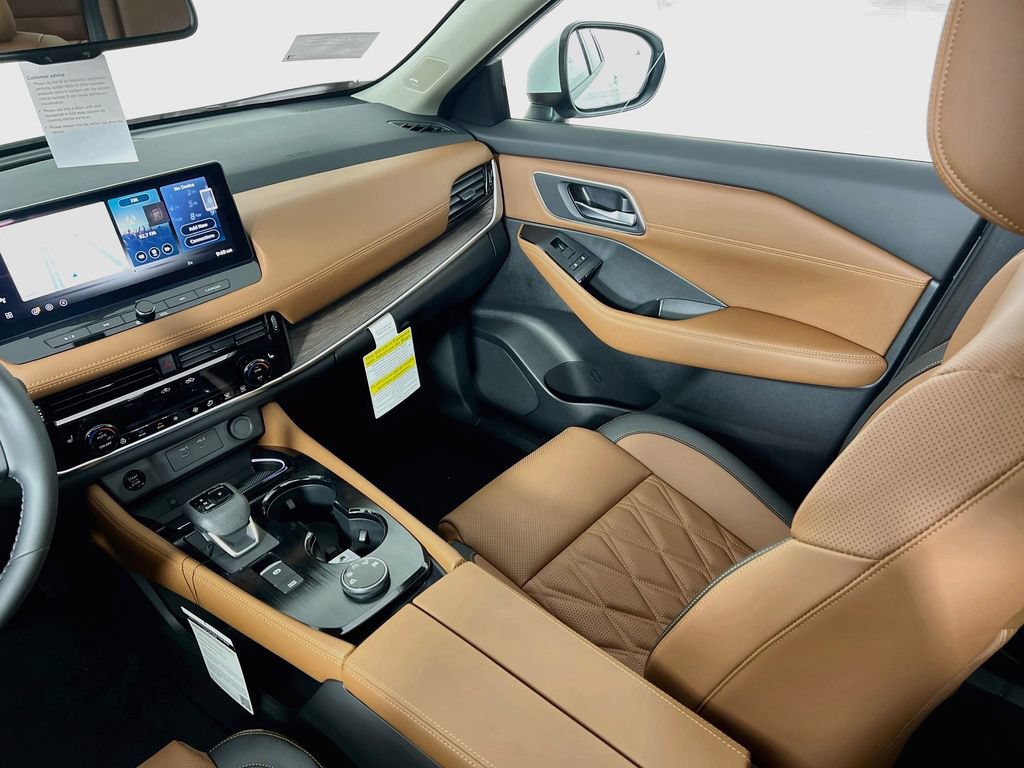 New 2026 Nissan Rogue Platinum AWD/4WD image 23