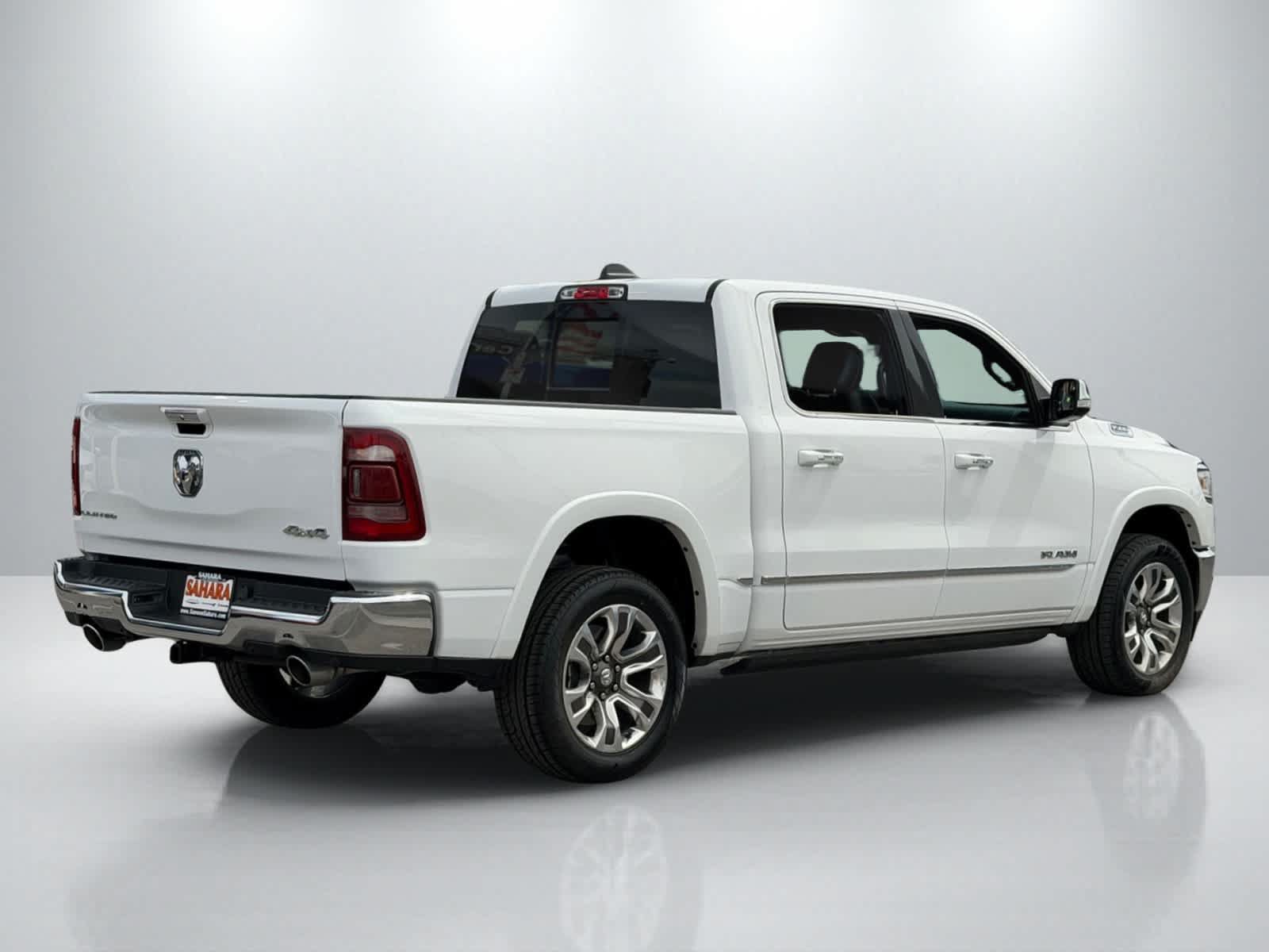 Used 2022 RAM 1500 Limited AWD/4WD image 7
