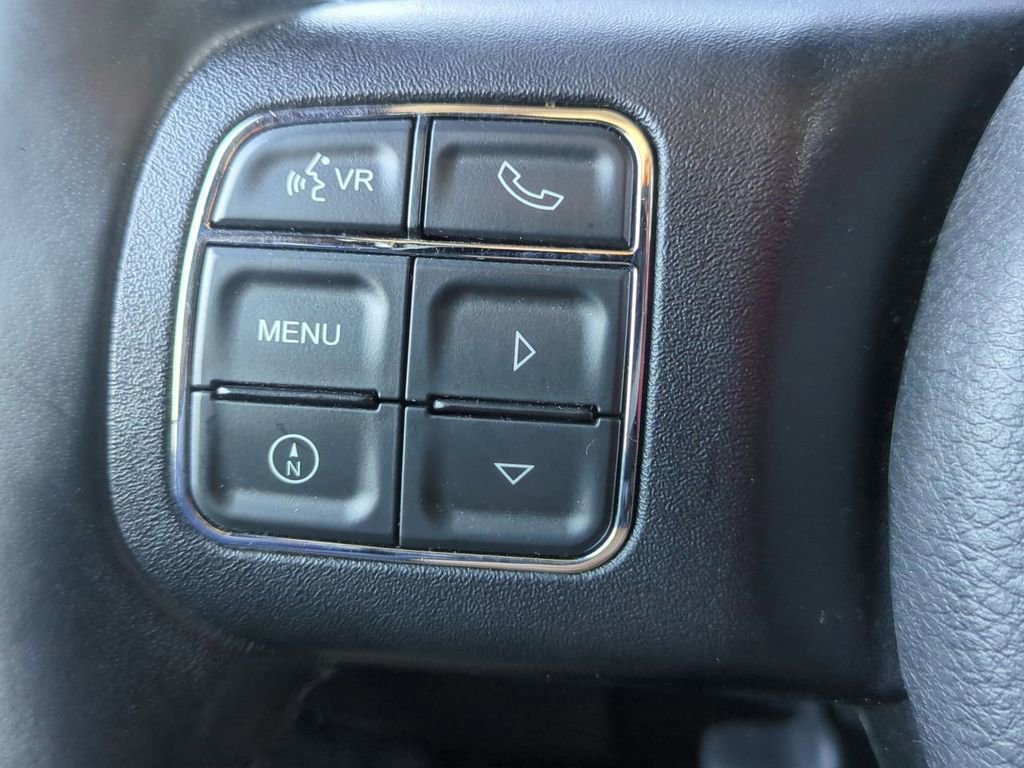 Used 2016 Jeep Wrangler Unlimited Sahara w/ Dual Top Group image 15