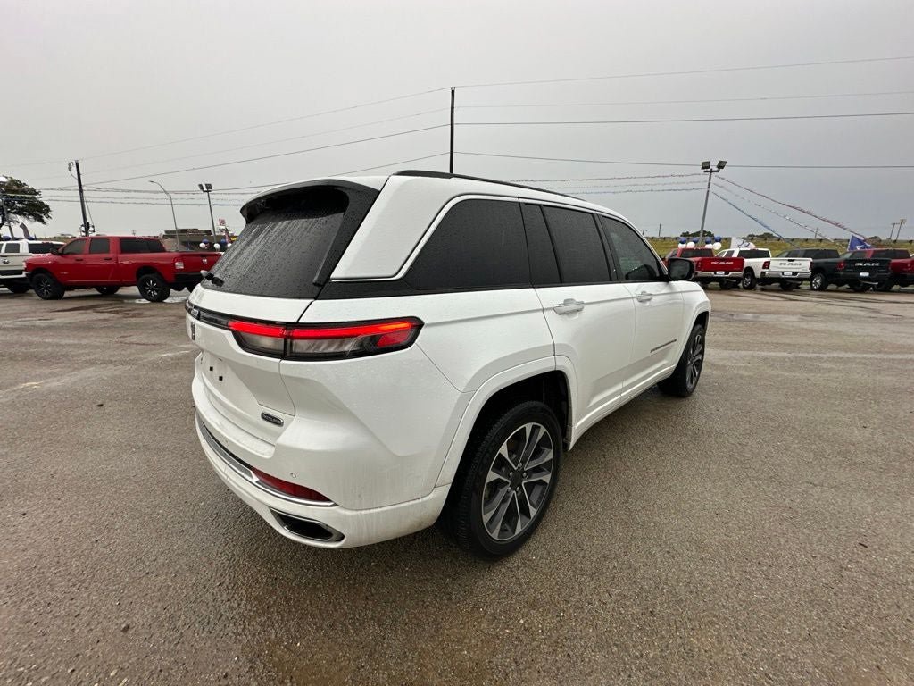 Used 2022 Jeep Grand Cherokee Overland w/ Adv Protech Group III AWD/4WD image 5