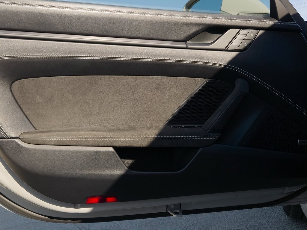 Used 2022 Porsche 911 Targa 4 GTS image 14