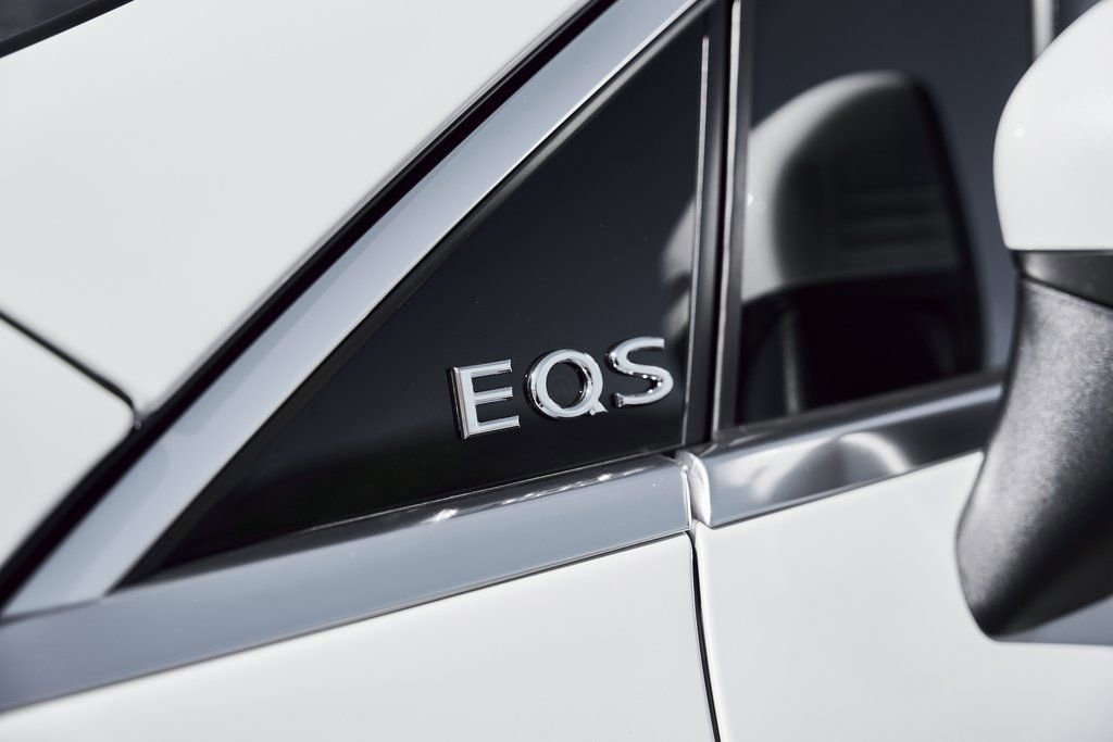 Used 2025 Mercedes-Benz Maybach EQS 680 4MATIC image 10