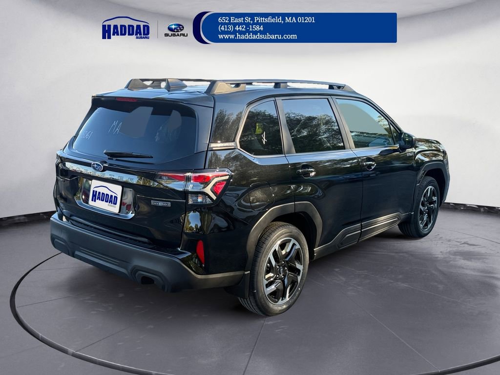 New 2025 Subaru Forester Premium image 5