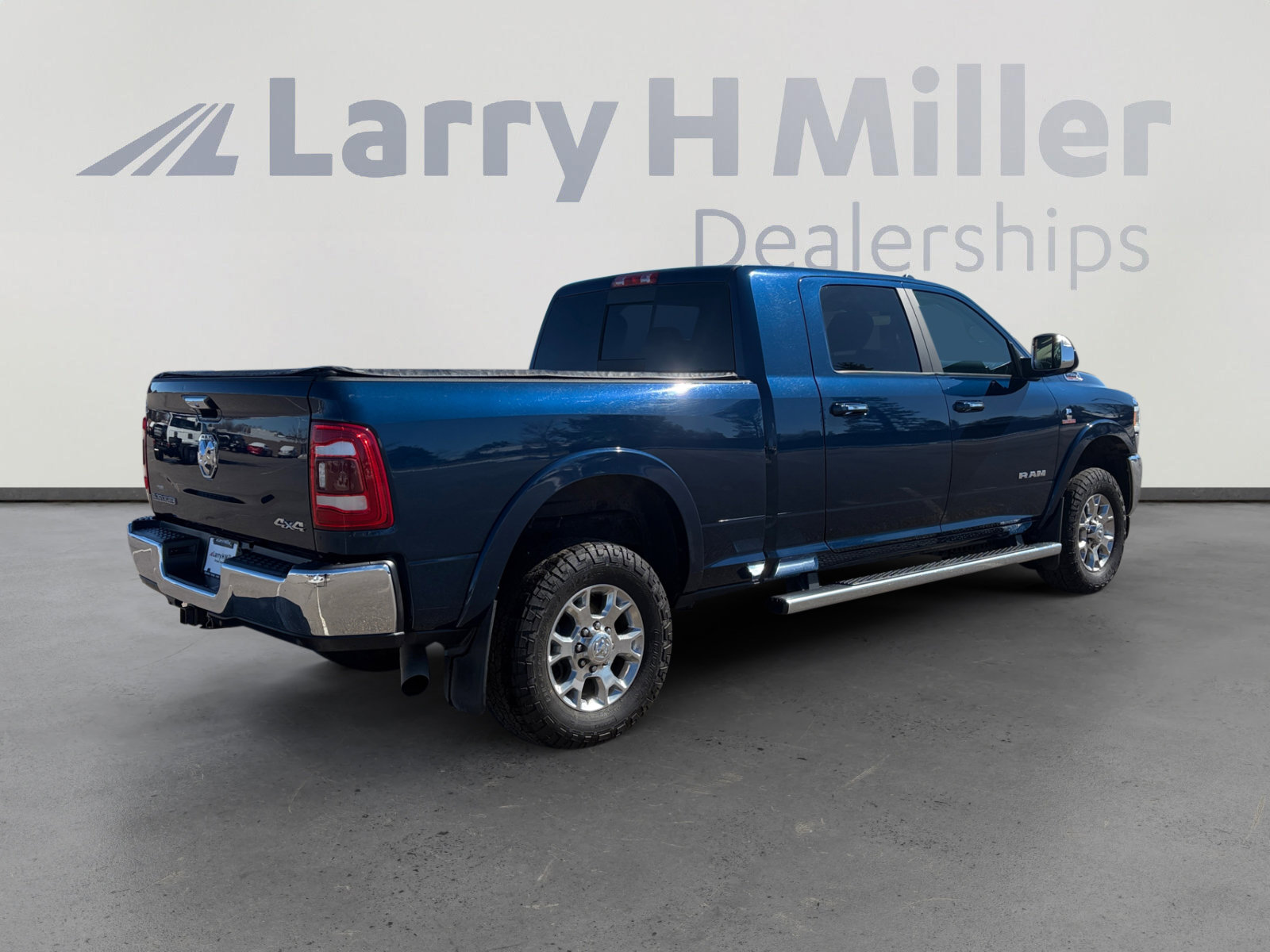 Used 2020 RAM 2500 Laramie image 6