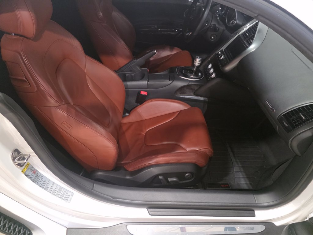 Used 2009 Audi R8 V8 AWD/4WD image 11