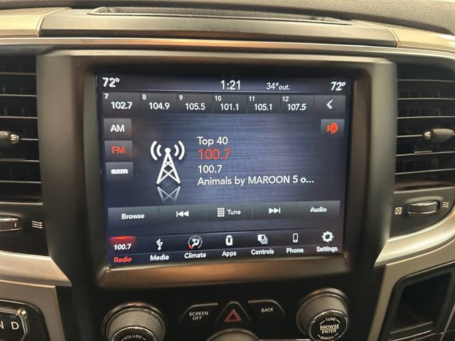 Used 2019 RAM 1500 Classic SLT w/ Luxury Group image 29