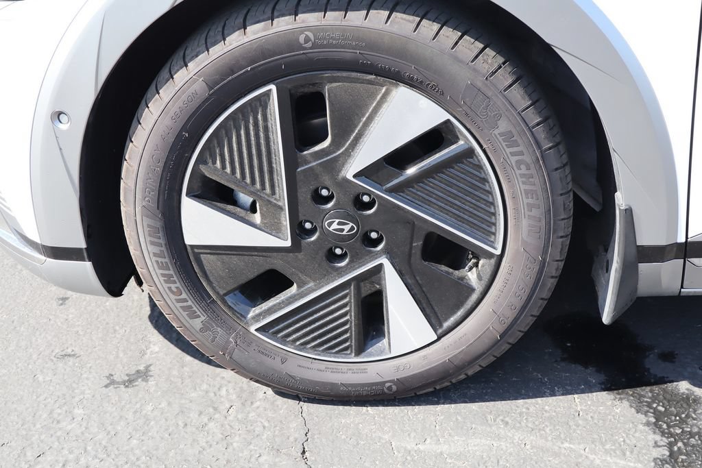 Used 2025 Hyundai Ioniq 5 Limited RWD image 14