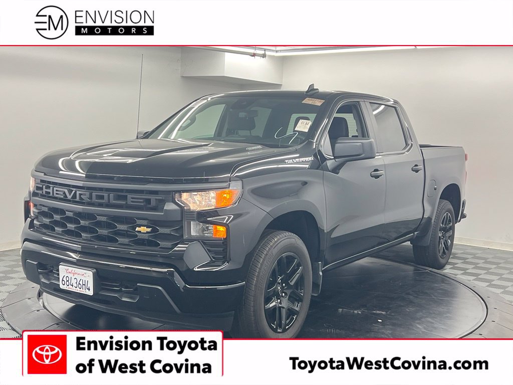 Used 2025 Chevrolet Silverado 1500 Custom