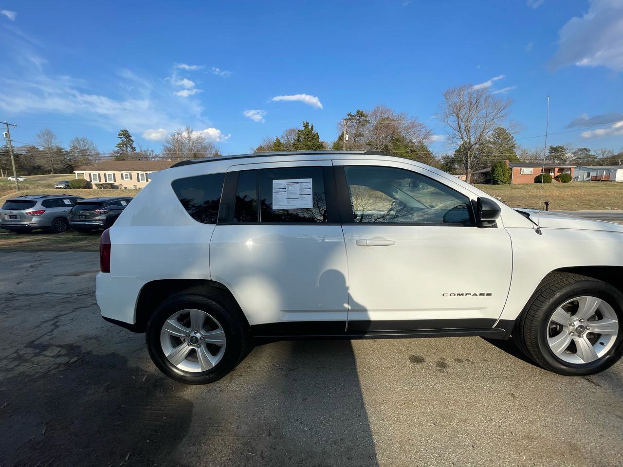 Used 2016 Jeep Compass Sport w/ Power Value Group image 10